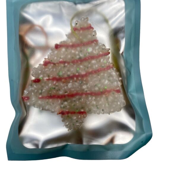 Christmas Tree Cake Car Air Freshner Freshie Sugar cookie Scent Brand New - Picture 2 of 5